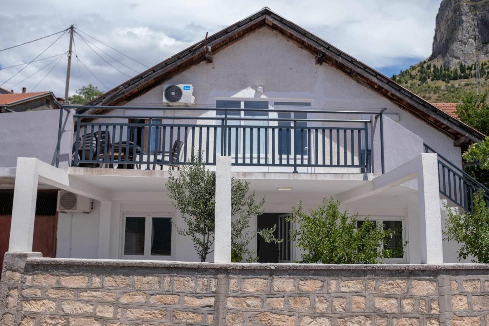 Apartman Hadze Mostar Bagian luar foto